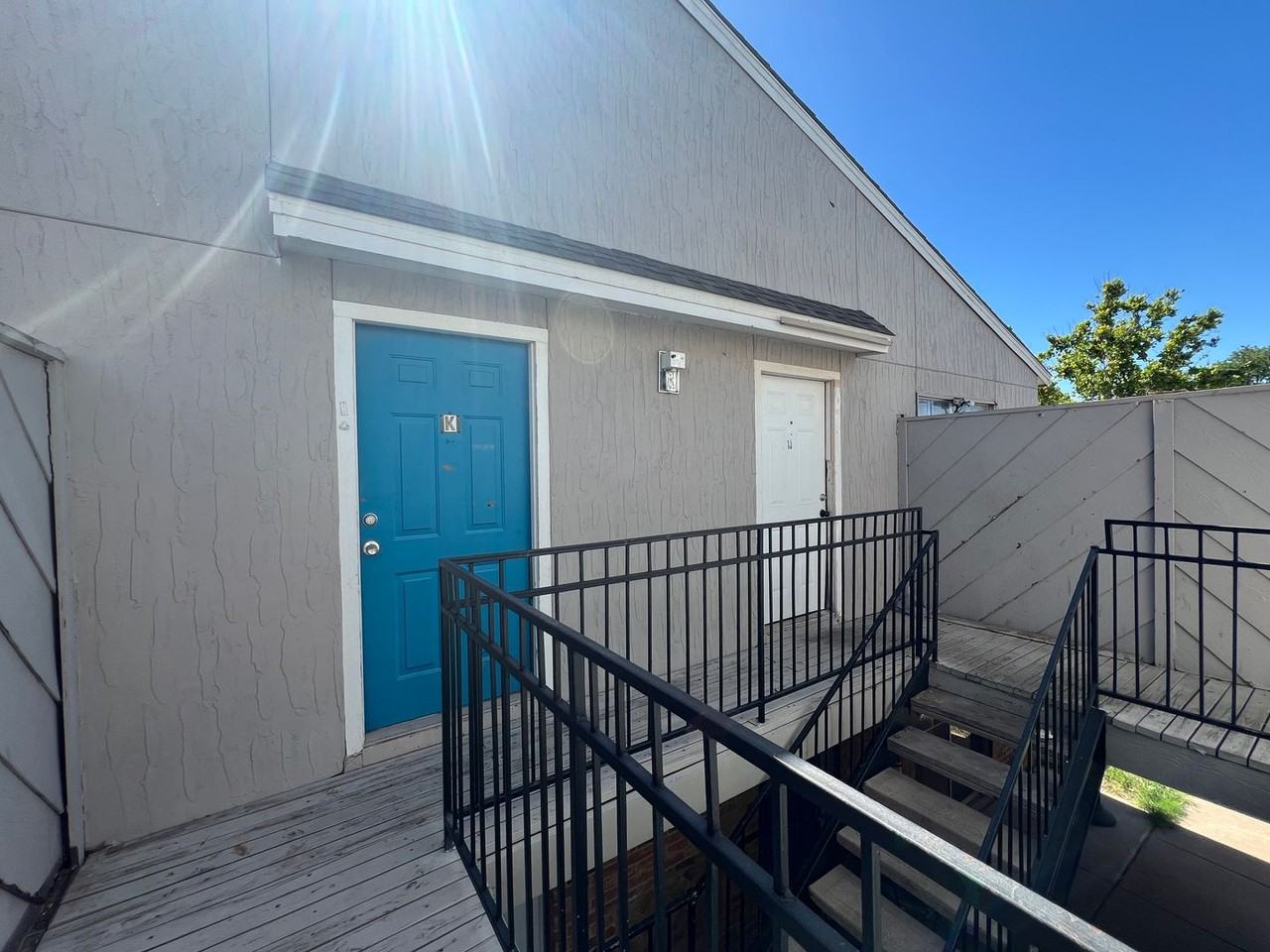 DR/AB 3218 35th Street (Sophie's Landing) - Photo 2 of 10