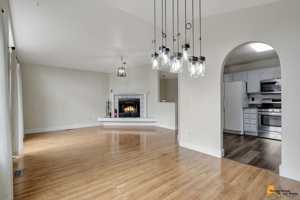 featured image of 3838 Sycamore Loop