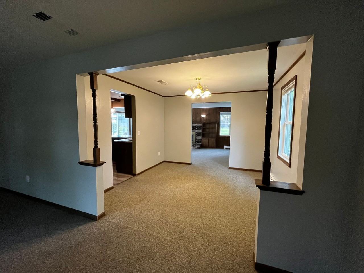 3315 Walden Run - Photo 6 of 34