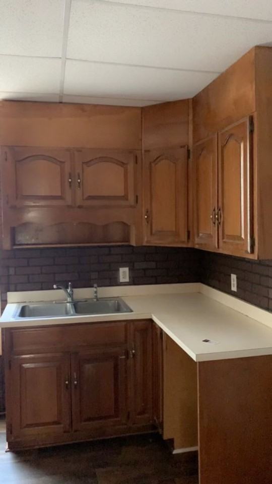 401 W Dr Martin Luther King Jr Dr - Photo 2 of 3