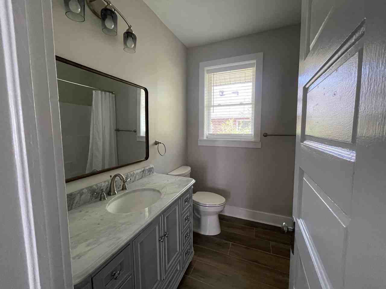 5 Locust St Ne #NA - Photo 6 of 13