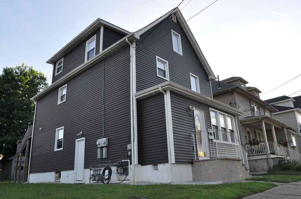 107 Winslow Pl #2 - Photo 2 of 27