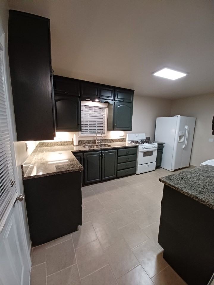 1109 W Morgan St #NA - Photo 3 of 9