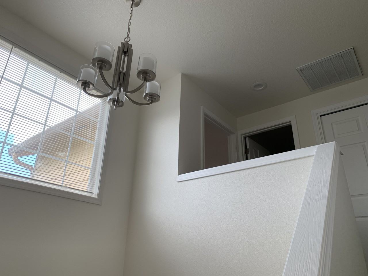 1810 Ne 154th St #NA - Photo 2 of 17