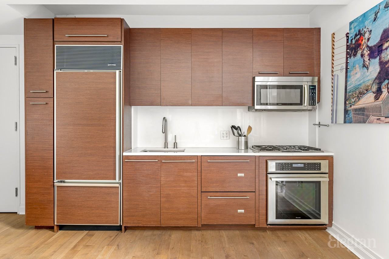 39 East 29th Street #15E - Photo 3 of 15