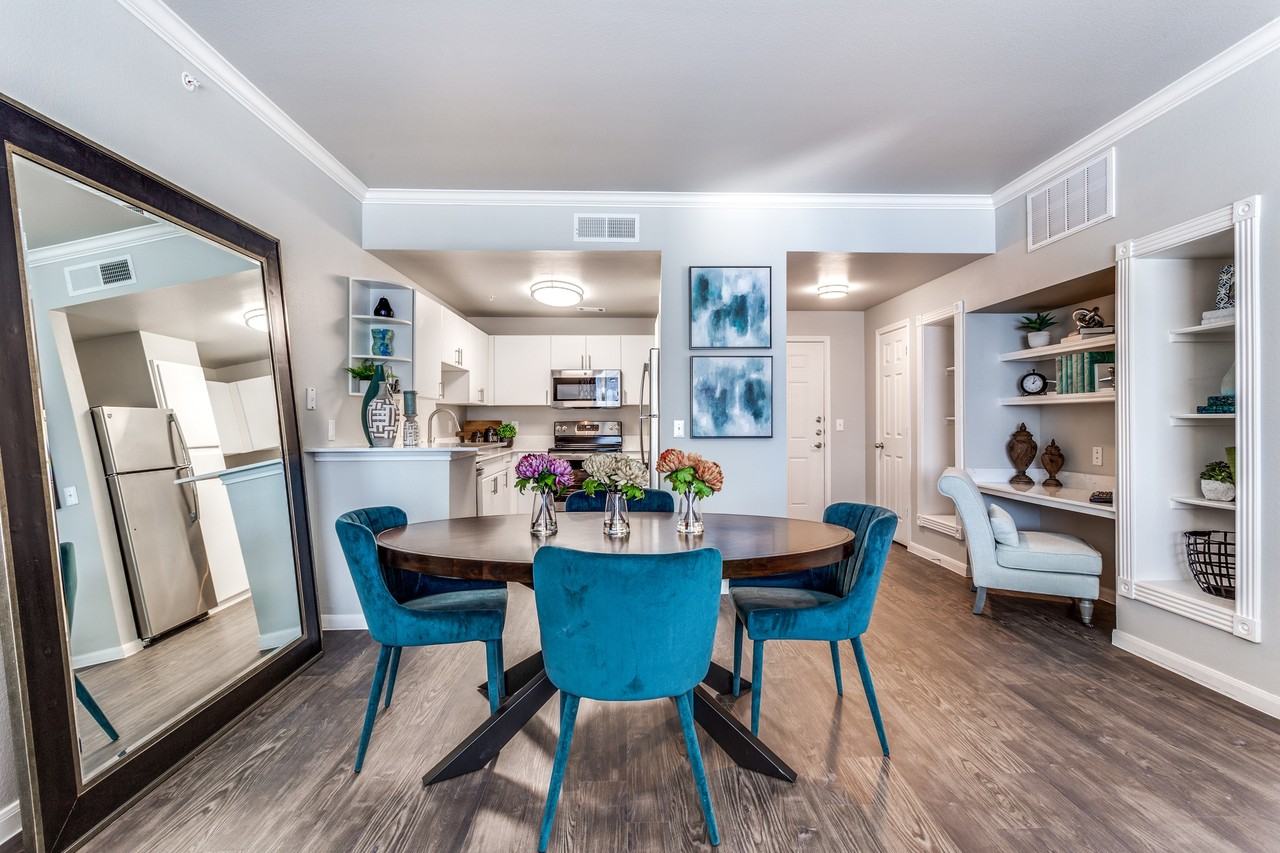 Champions Cove - Photo 6 of 16