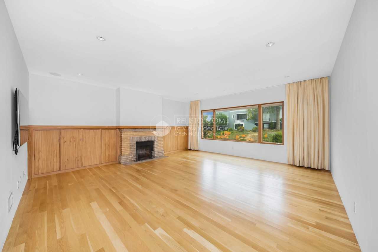 450 36th Ave - Photo 2 of 46