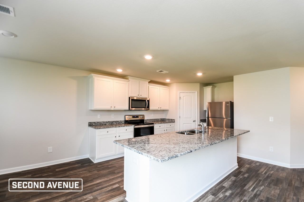 632 Wild Tulip Ct - Photo 6 of 24
