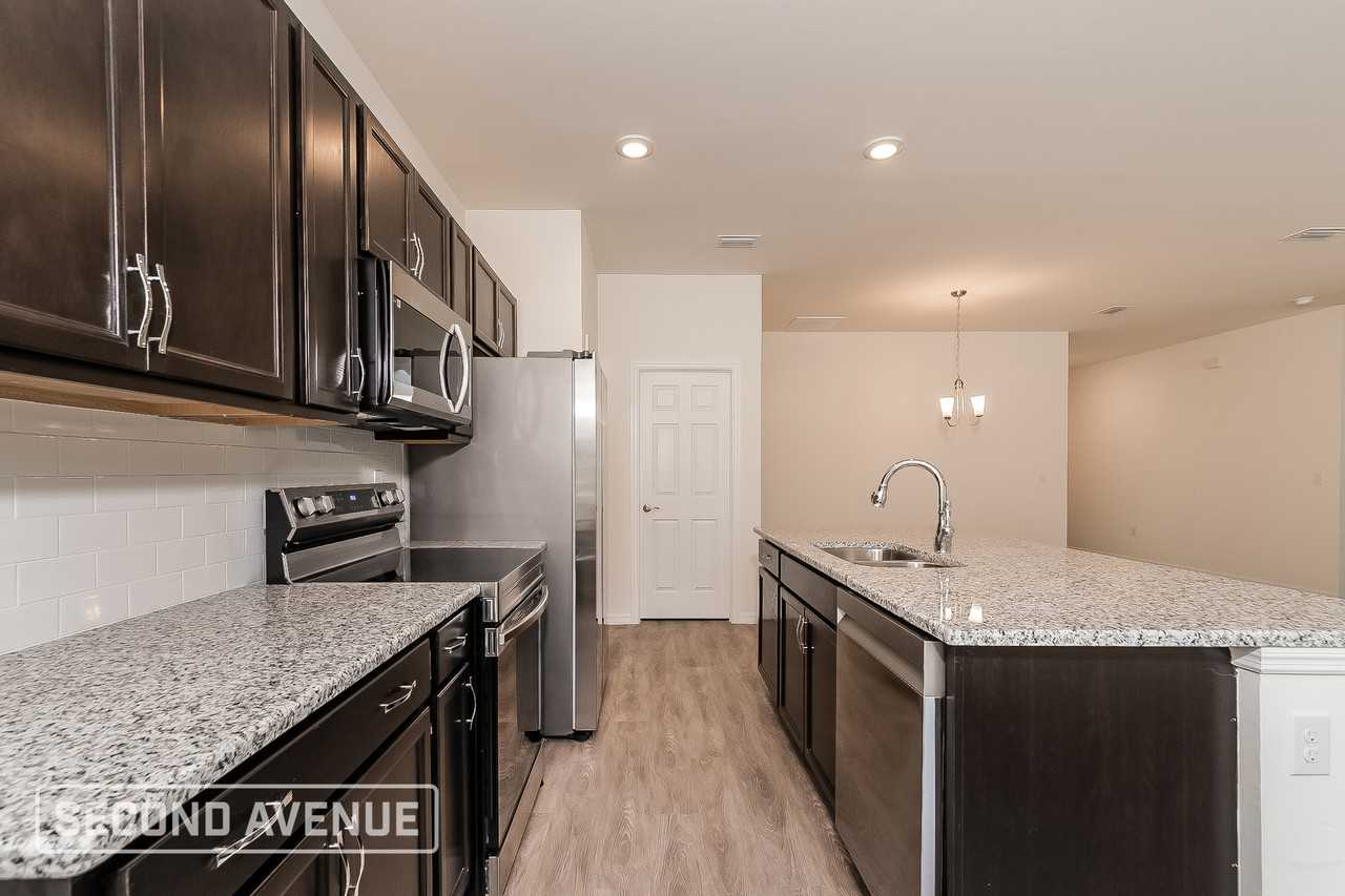 3353 Reservoir St North Port Fl - Photo 7 of 27