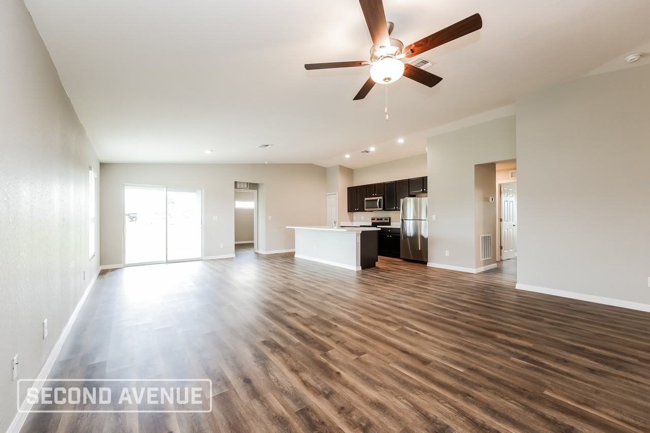 1809 Ne 22nd Ave - Photo 5 of 26