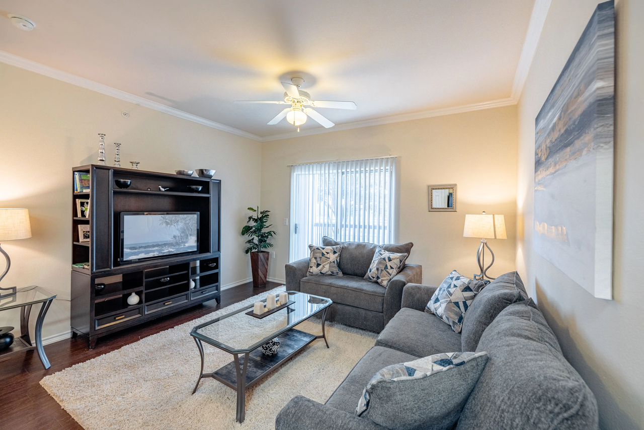 6850 Granbury Road - Photo 4 of 50