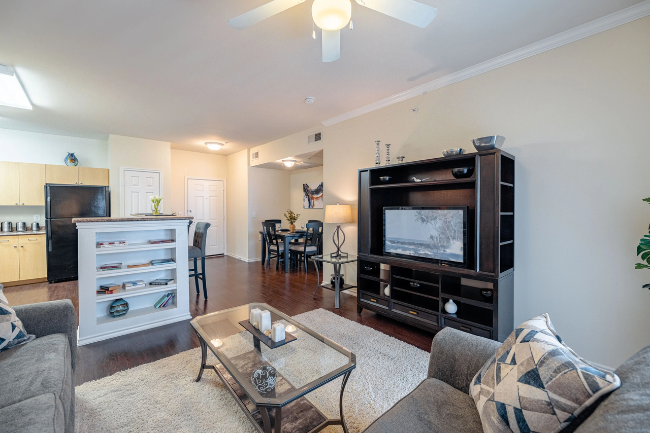 6850 Granbury Road - Photo 5 of 50