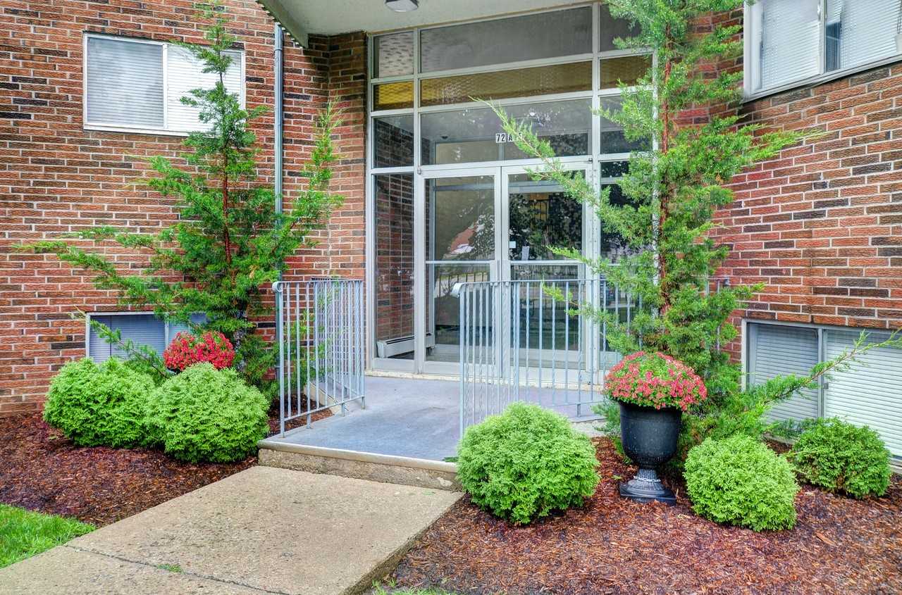 Olympia Court Apartments - Photo 2 of 11