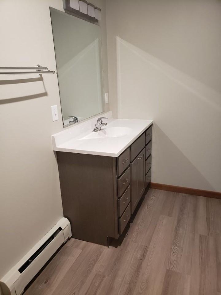 Tower Apartments - Photo 6 of 20