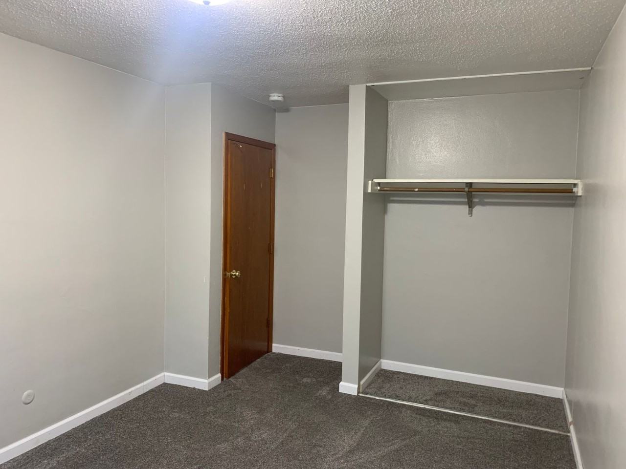 eld-SR (Sunrise Apartments) - Photo 4 of 20