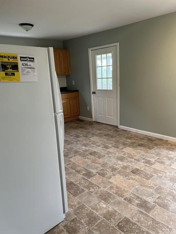 302 John St - Photo 5 of 21