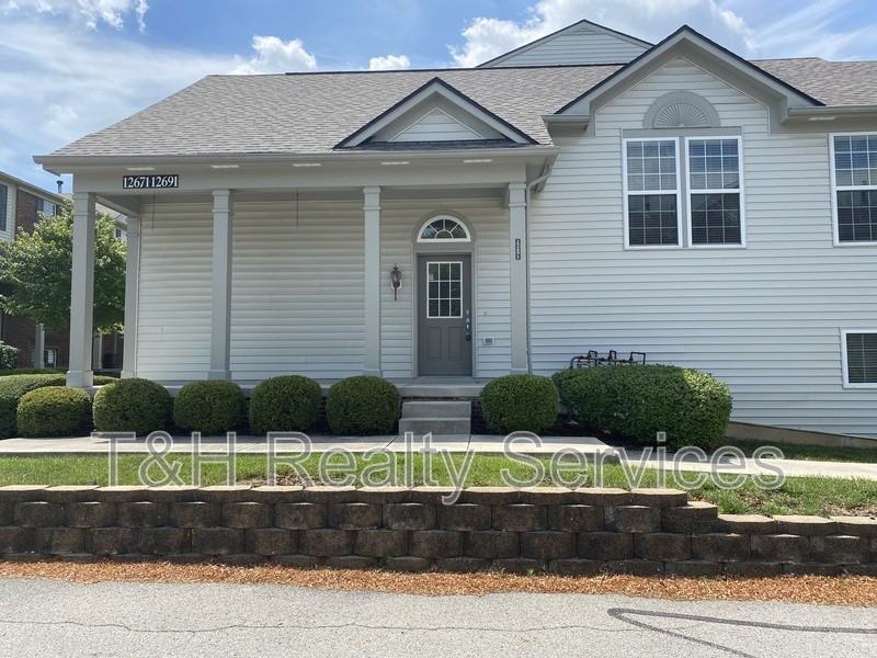 12691 Leah Ln - Photo 2 of 25