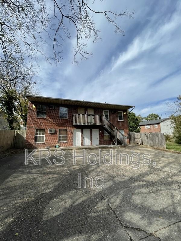 7427 Tyndale Ct #2 - Photo 2 of 8