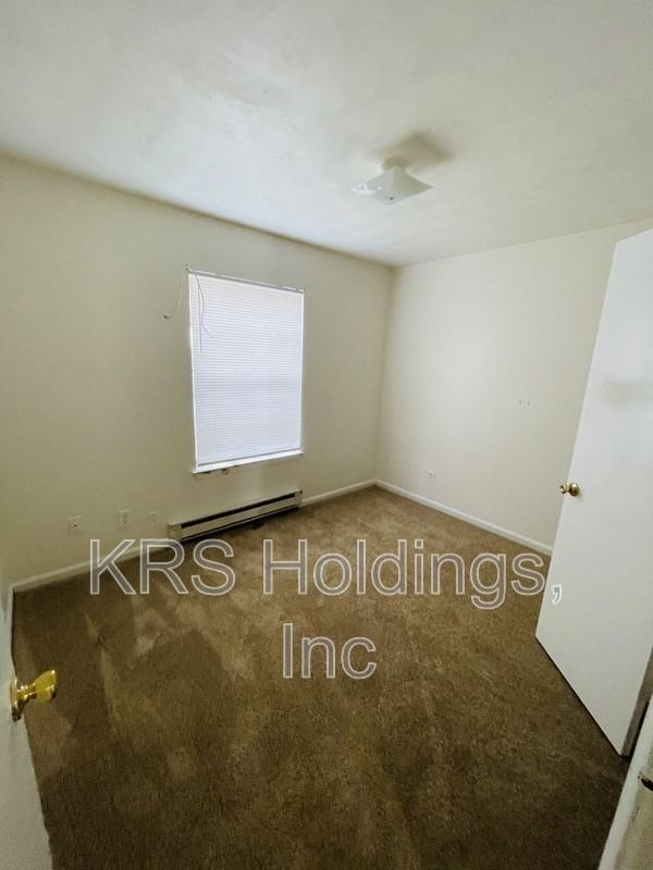 7427 Tyndale Ct #2 - Photo 6 of 8