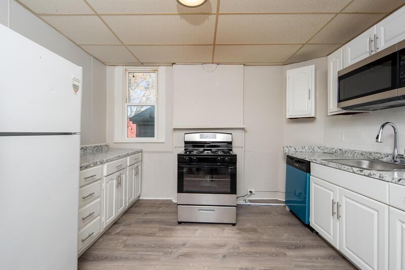 431 10th St - Photo 2 of 30