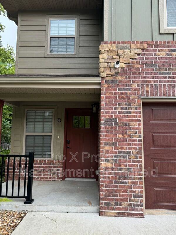 1306 S Lexington Ave #C - Photo 3 of 28