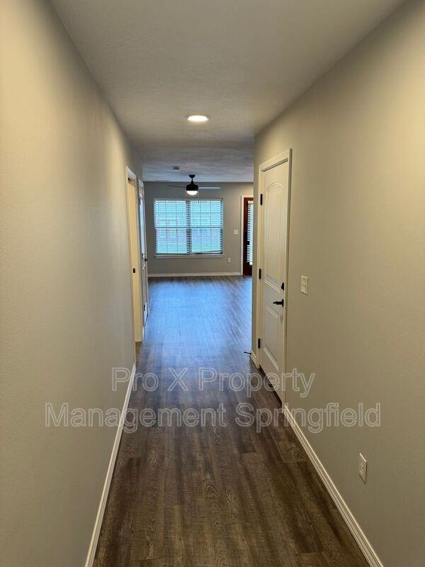 1306 S Lexington Ave #C - Photo 4 of 28