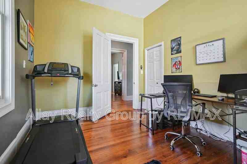 437 Gartrell St Se - Photo 3 of 24