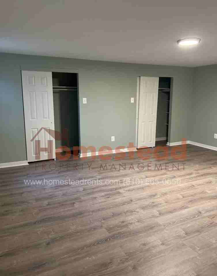 1340 Adair Rd - Photo 4 of 36