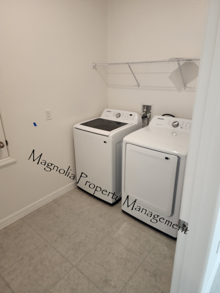 751 Richmond Estate Ave - Photo 3 of 15