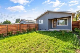 Brossard - Photo 1 of 1