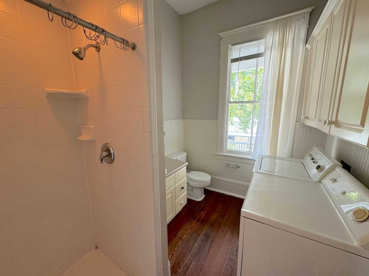 119 E 40th St - Photo 6 of 12