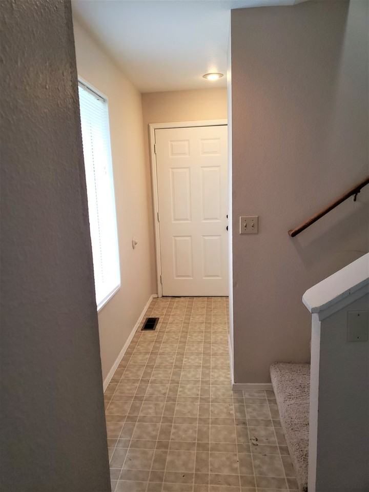 2210/12 Michigan Street - Photo 3 of 17
