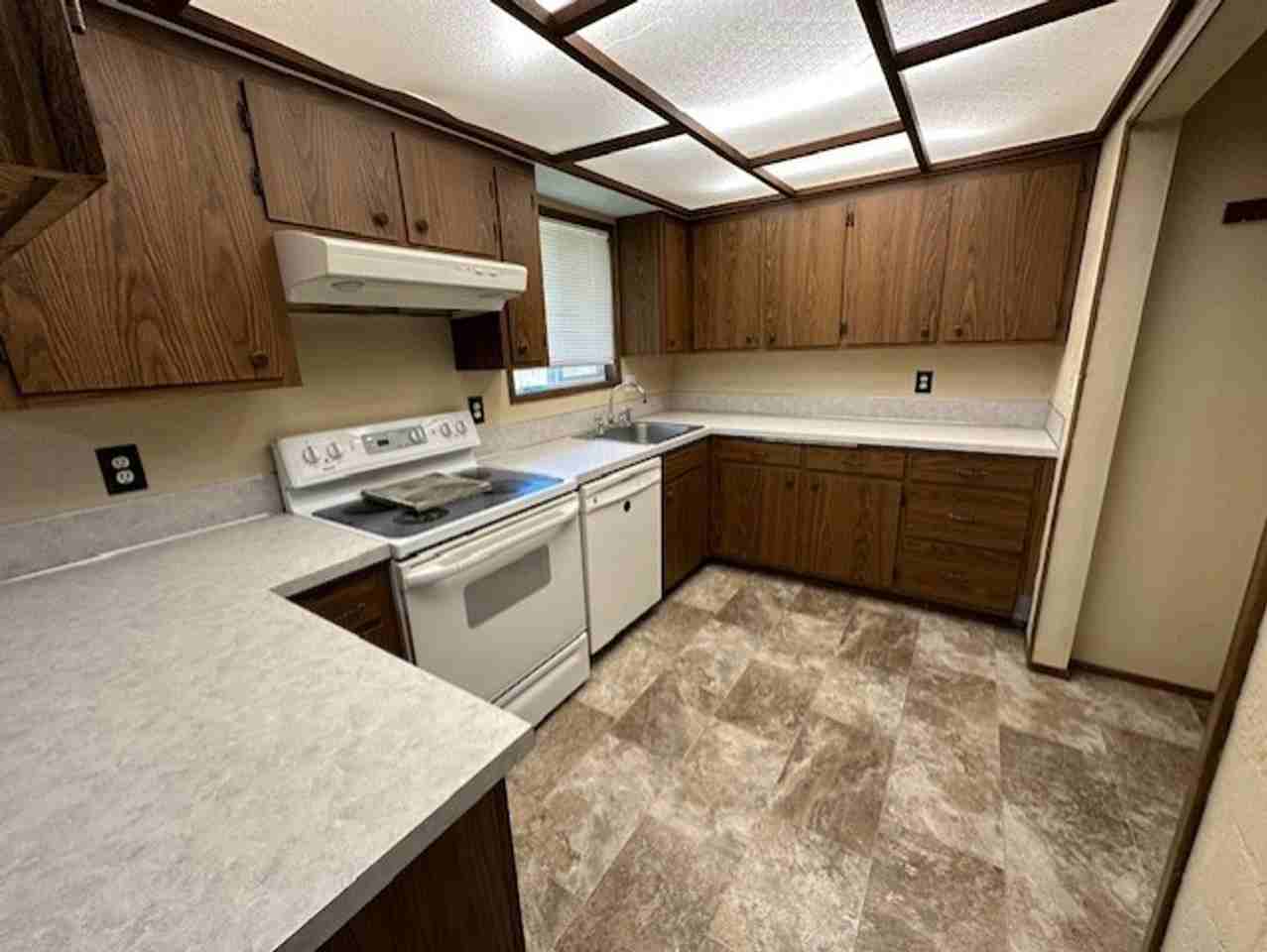 2643 Chicago St Se - Photo 2 of 9