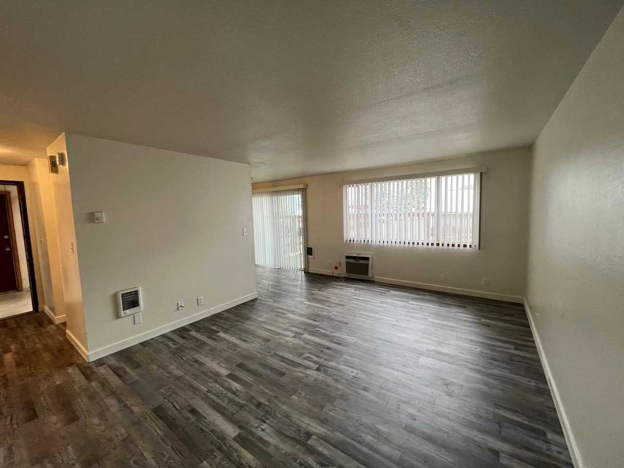 Canyon01 - Photo 3 of 10