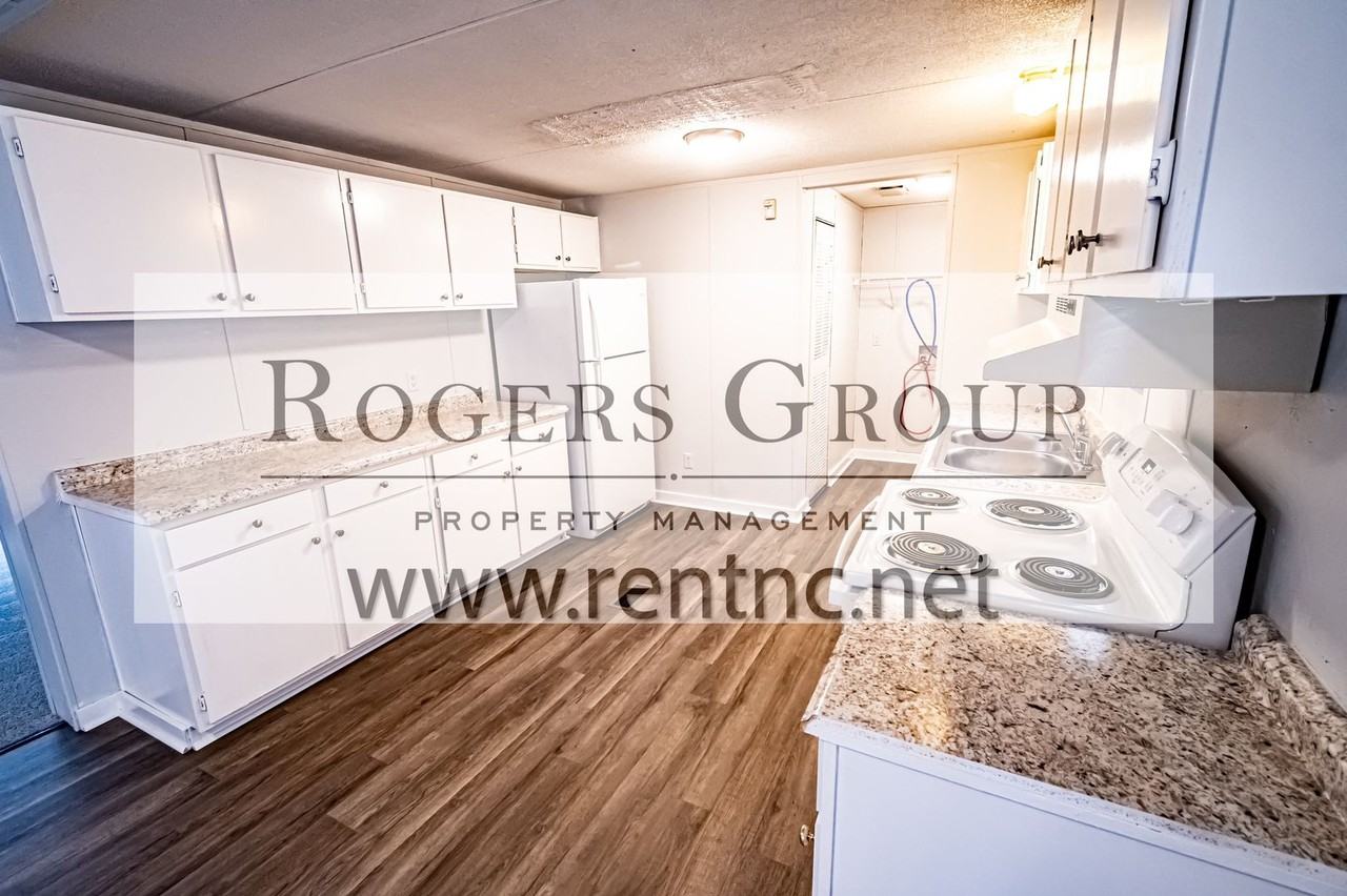 44 Starling Ln - Photo 2 of 12