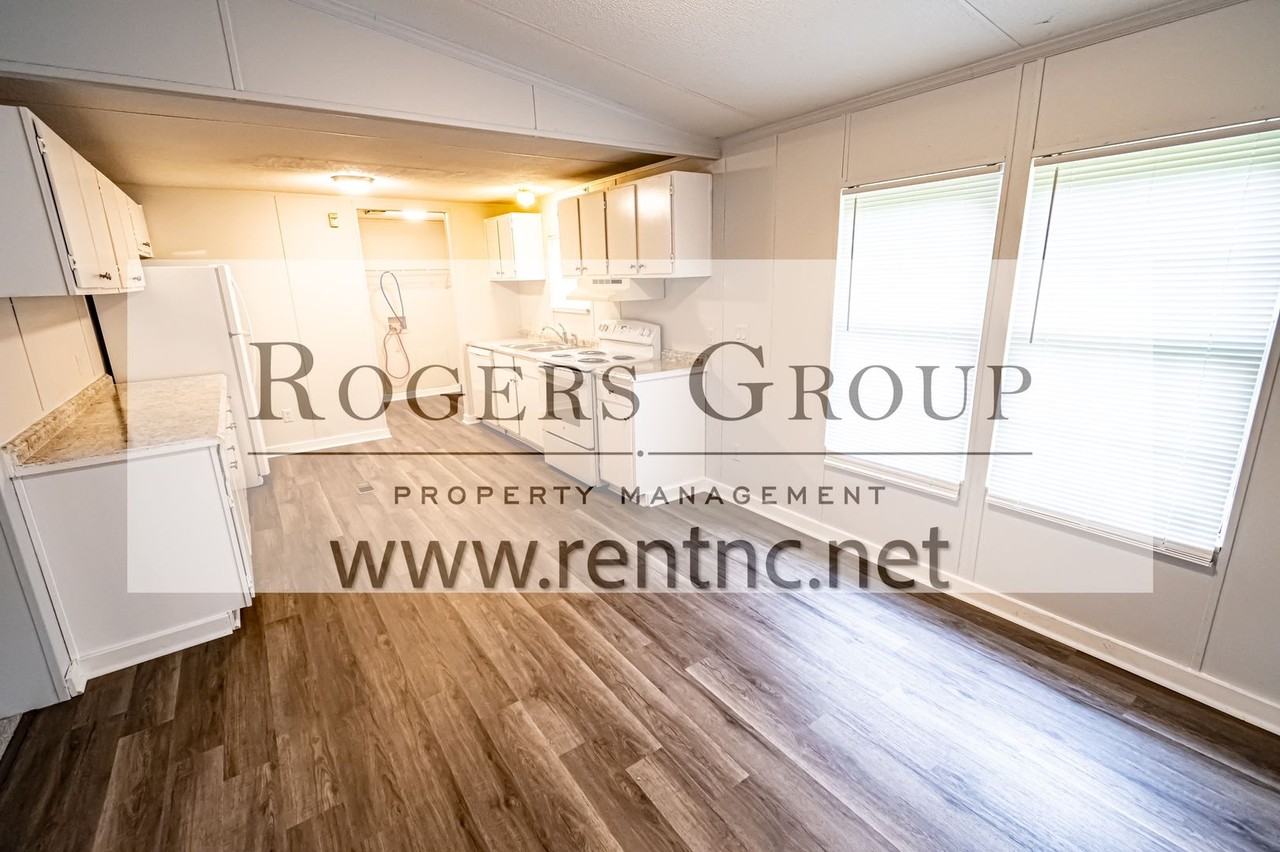 44 Starling Ln - Photo 3 of 12