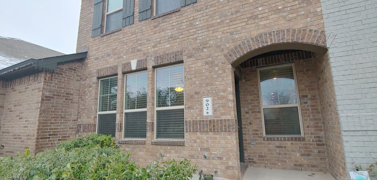 7220 Wyoming Springs Dr #902 - Photo 3 of 30
