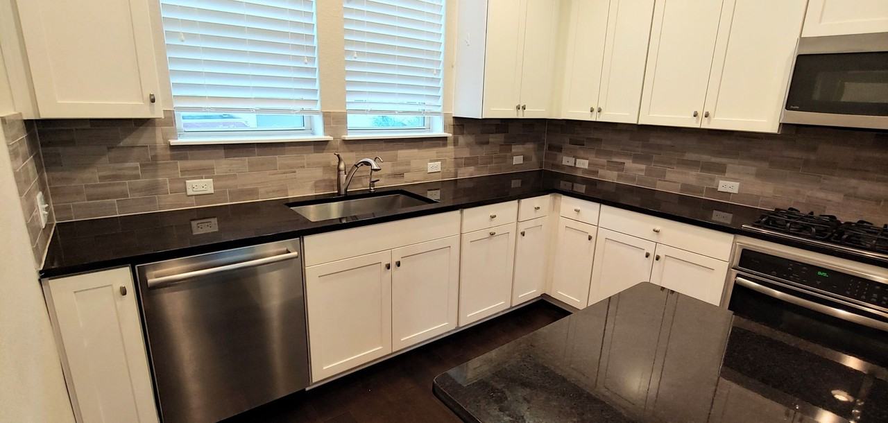 7220 Wyoming Springs Dr #902 - Photo 6 of 30