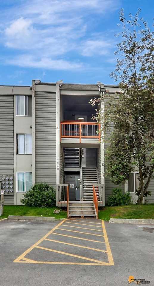 4640 Reka Dr Apt E07 #E07 - Photo 2 of 27
