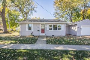 featured image of 1406 E 27th Ct