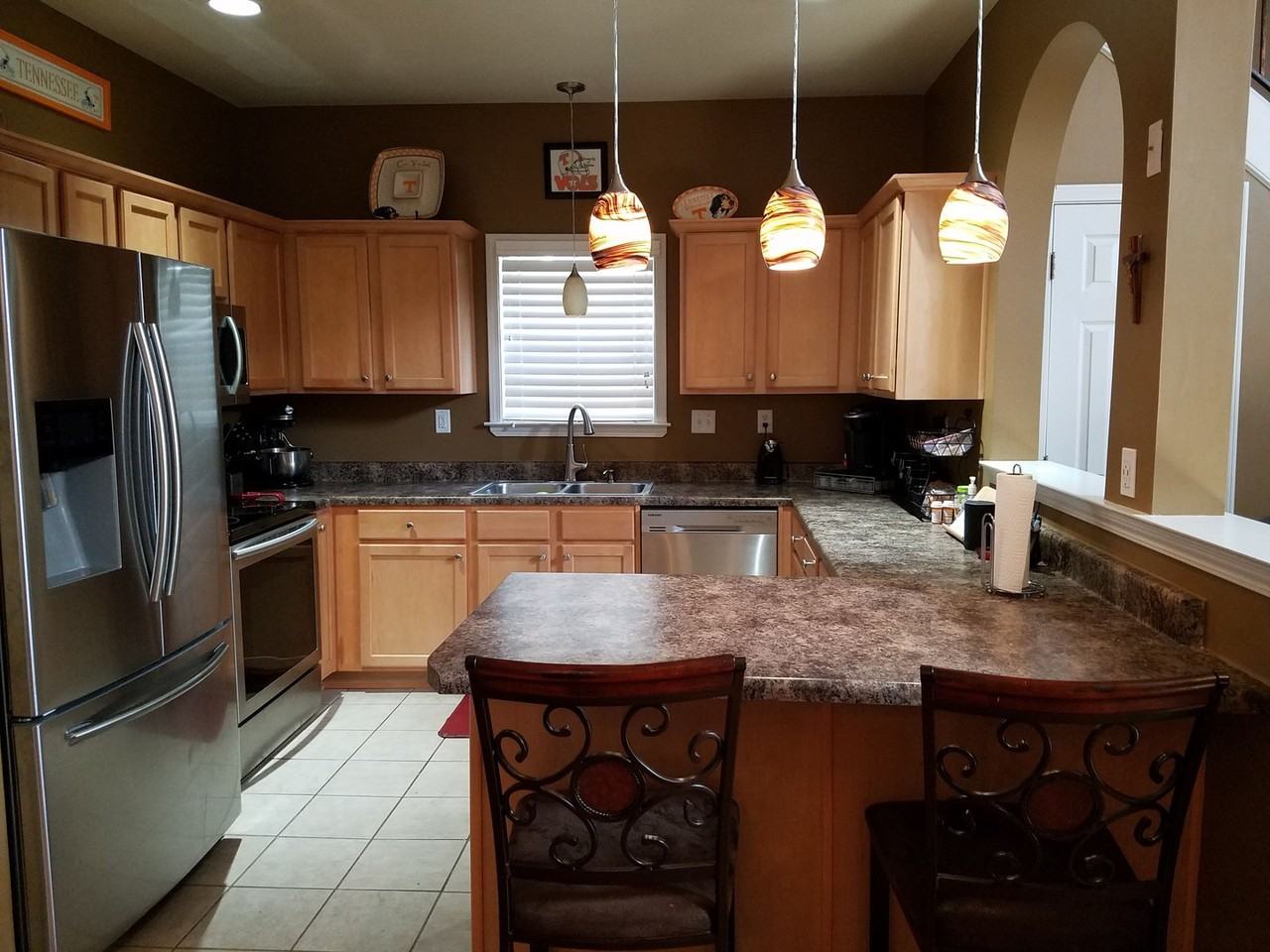 282 Island Bluff Dr - Photo 3 of 15