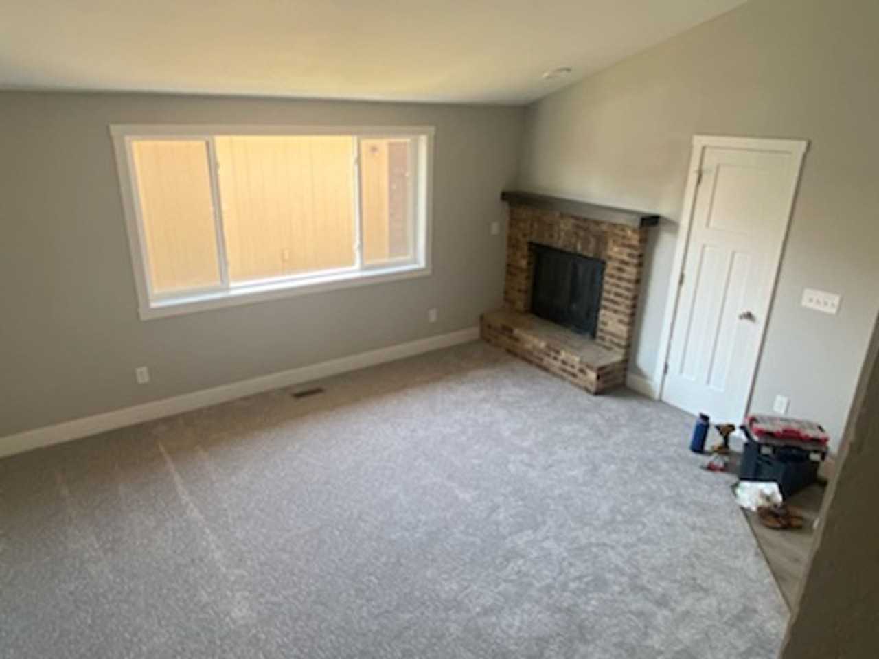 3295 Granger Ave E #22 - Photo 4 of 8