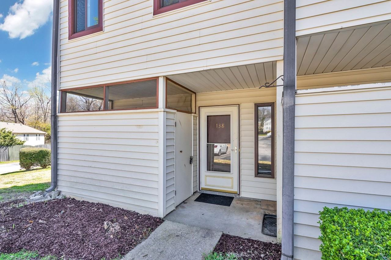 138 Shockley St - Photo 3 of 19