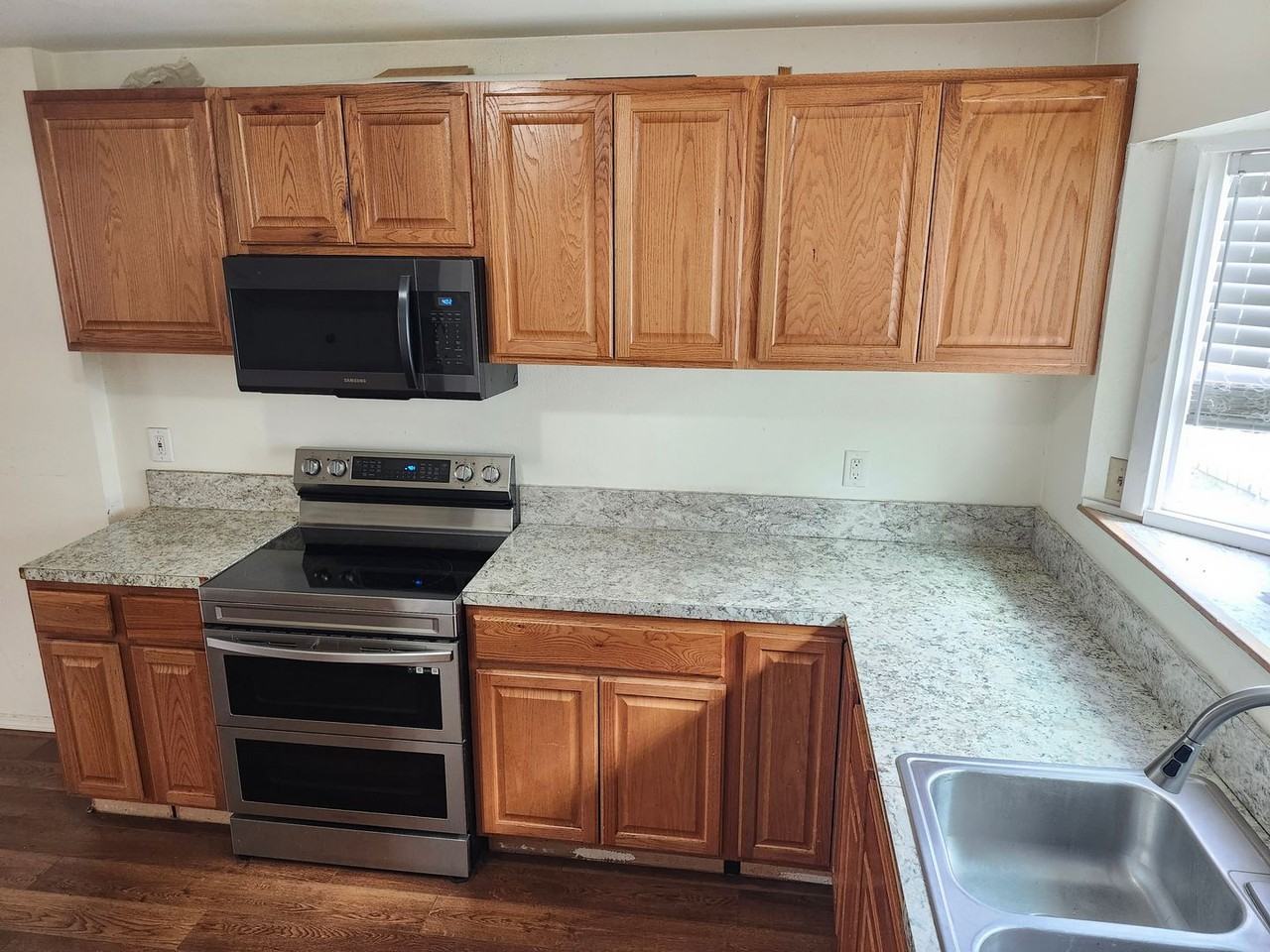 627 North Klevin St - Photo 2 of 11