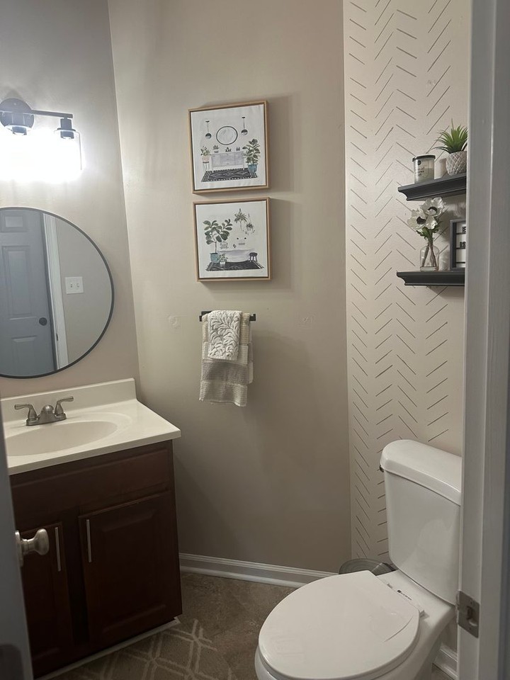 3056 Silver Charm Cir - Photo 3 of 17