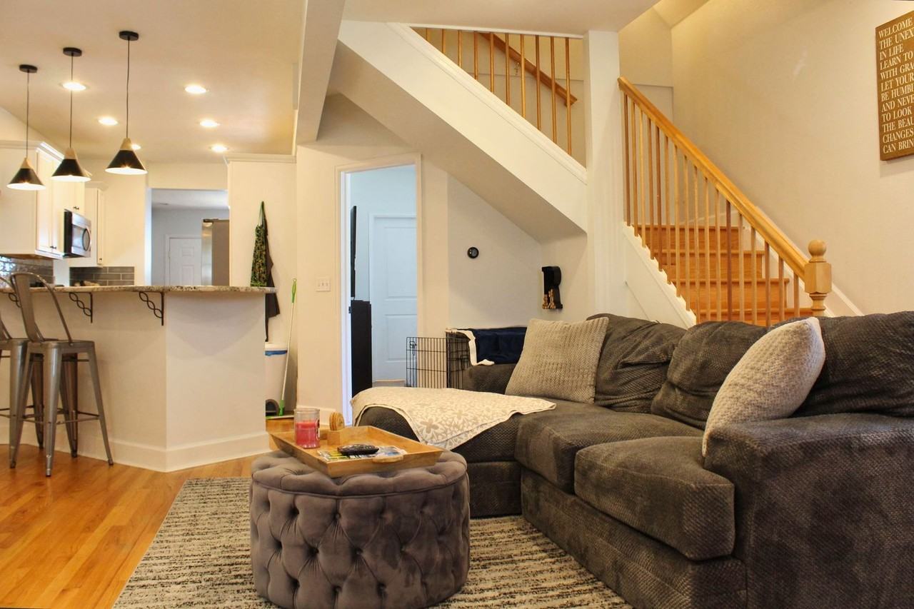 3319 Julian St - Photo 5 of 26