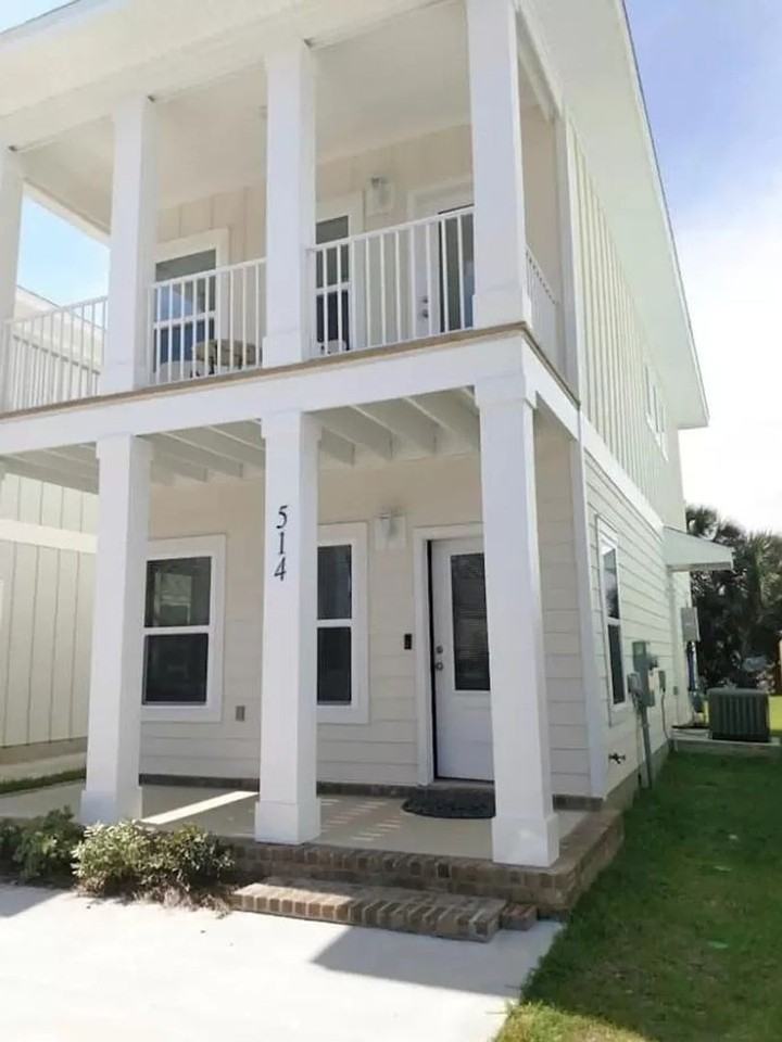 514 W Romana St - Photo 2 of 21