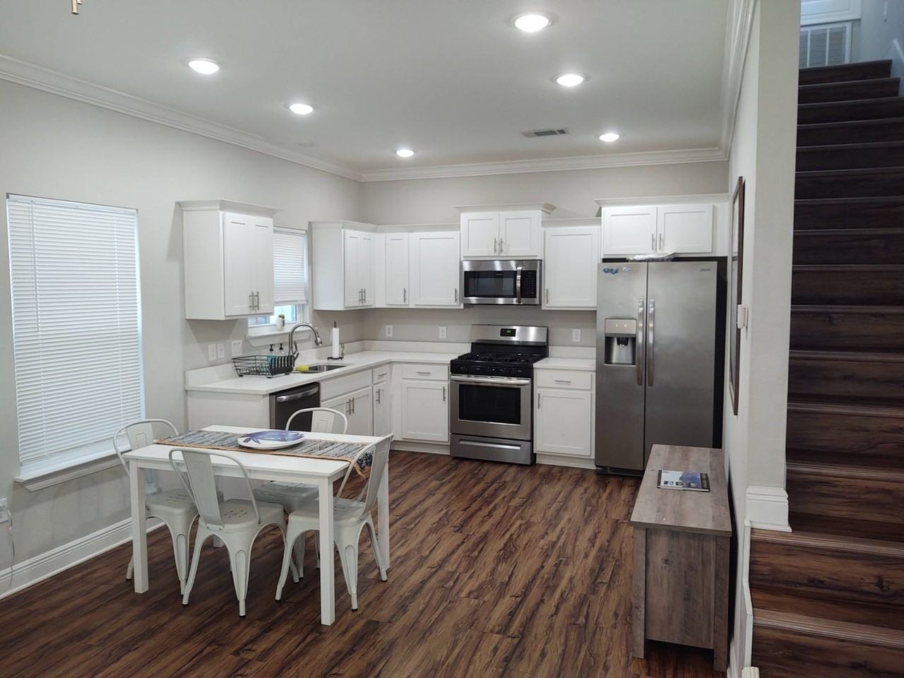 514 W Romana St - Photo 7 of 21