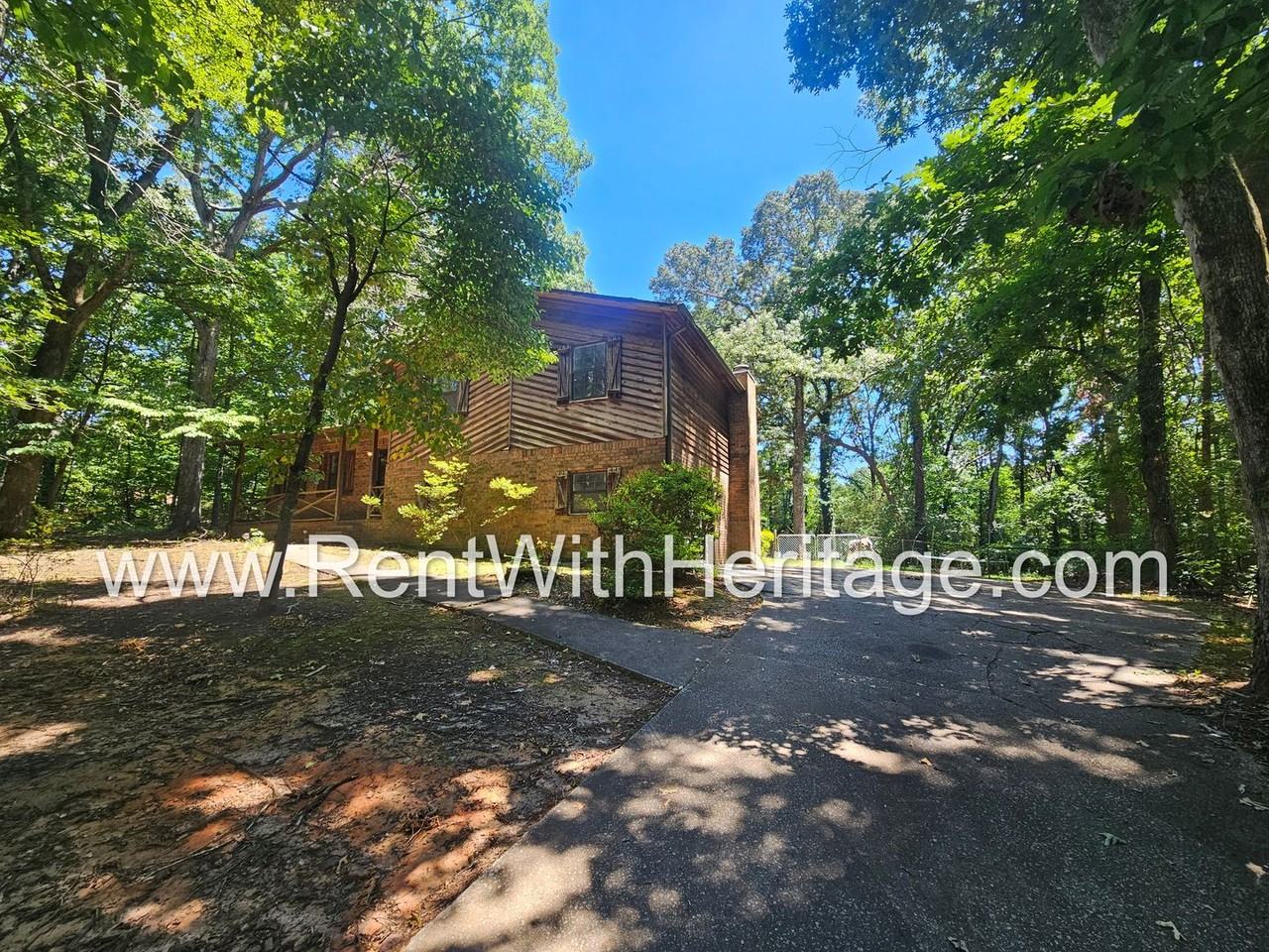 7268 Milam Rd - Photo 3 of 50