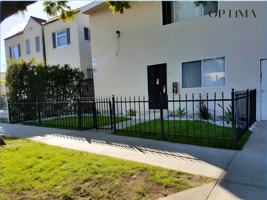 featured image of 1575 Chestnut Ave
